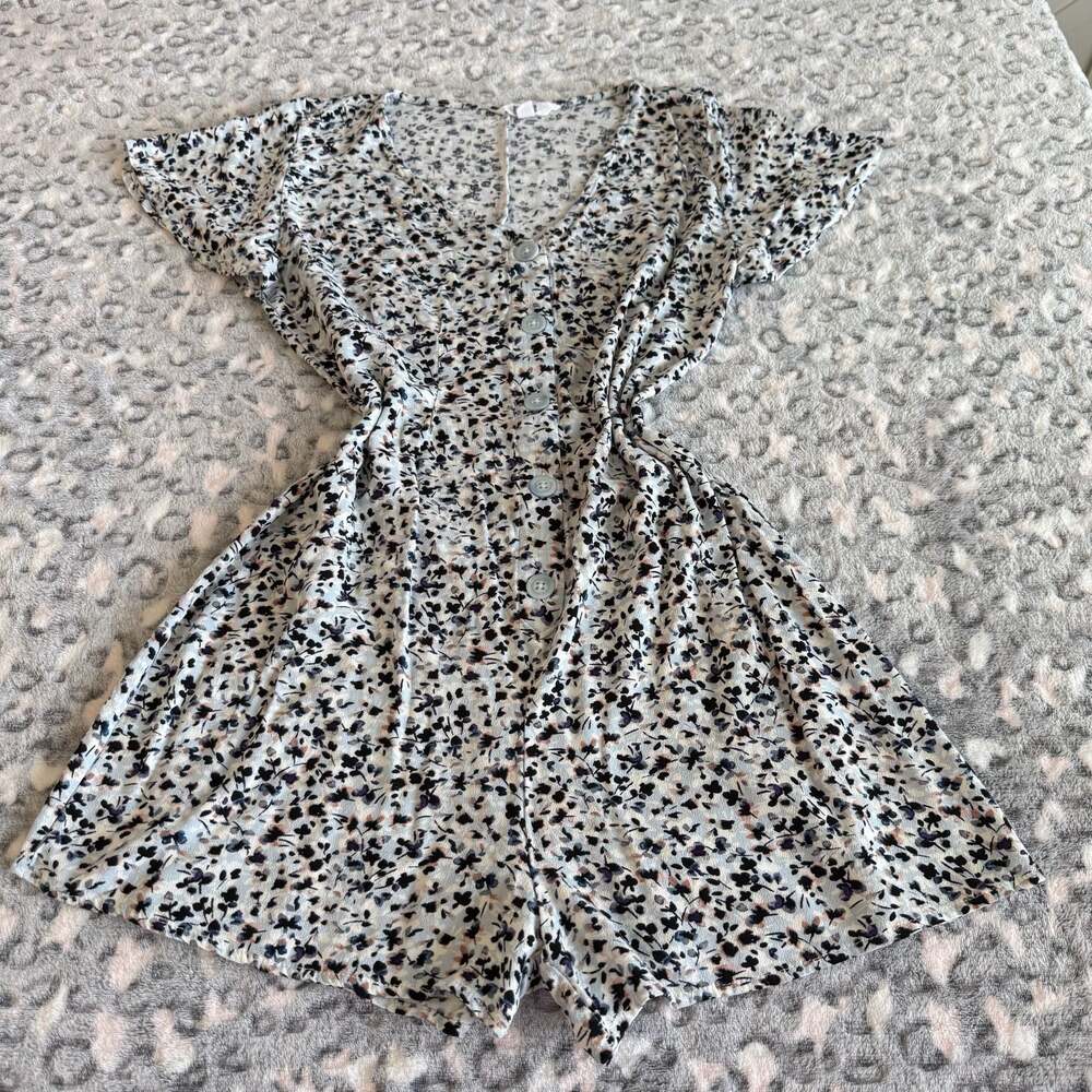 BB Dakota Steve Madden Floral Print Short Sleeve Button Front Romper XS